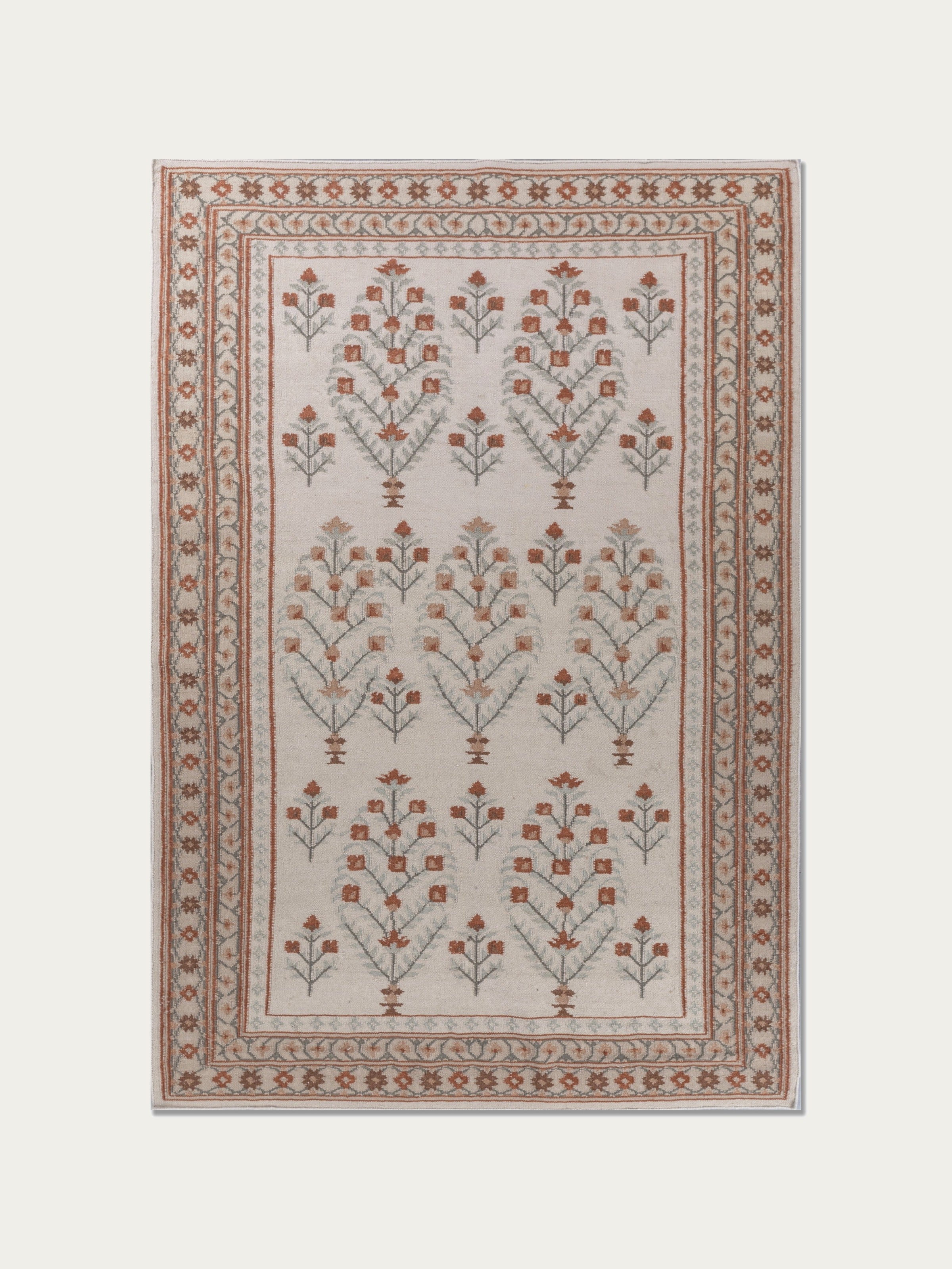 Idun Wool Dhurrie Rug — Antique